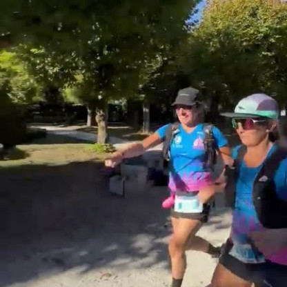 Arrivées trail Pons Aghate et Chloé